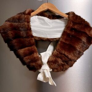 NWOT Chic Mink Fur Brown Stole with Satin Tie
